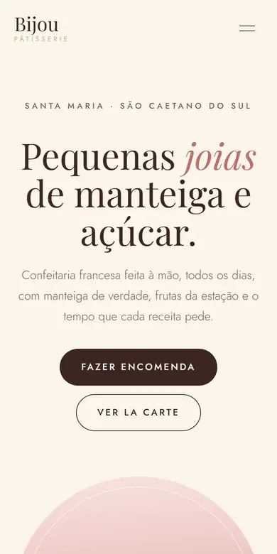 Topo do site-modelo Pâtisserie Bijou, estilo Pâtisserie